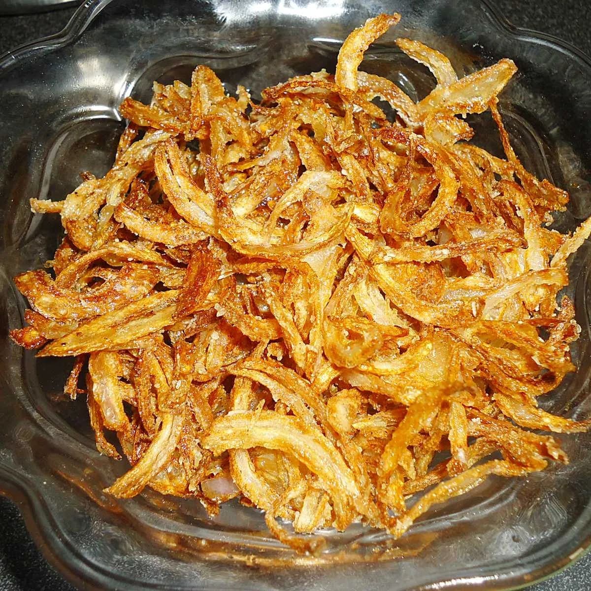 Crispy Fried Onion Strips for International Food Supply